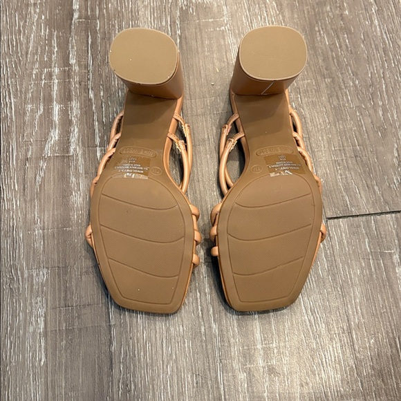 Nine West Nude/Tan Multi-Strap Slide Heels - Picture 4 of 5